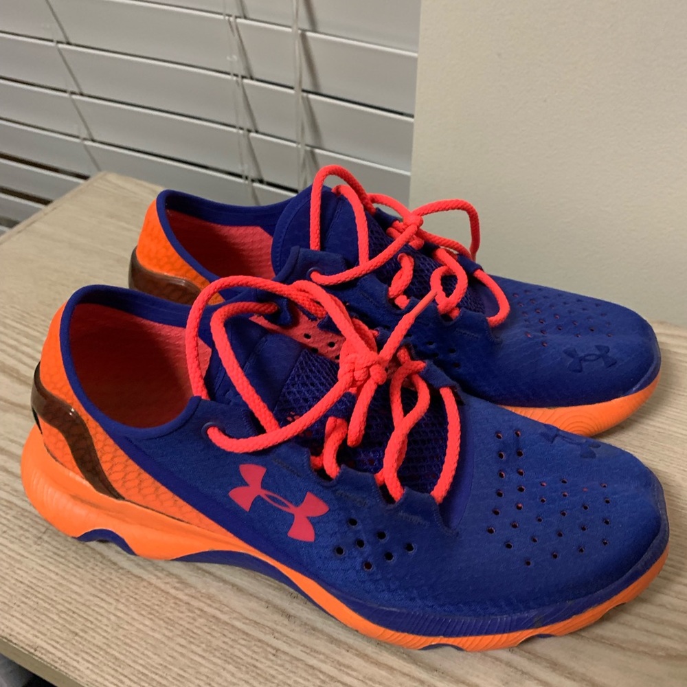 Under Armour Sneakers